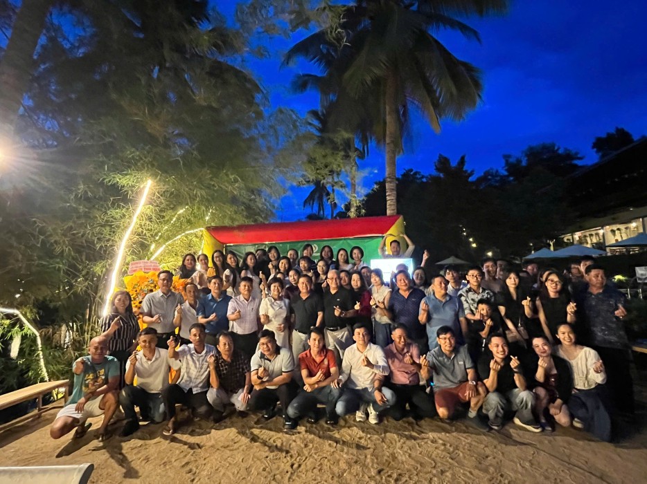 Đêm Gala Dinner Mừng Cột Mốc 25 năm AQUA